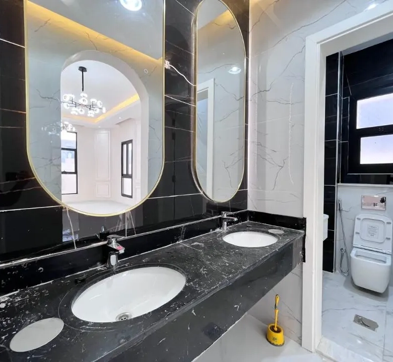 Affordable 5 BHK Villa image 6