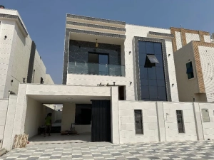 luxurious villa for rent