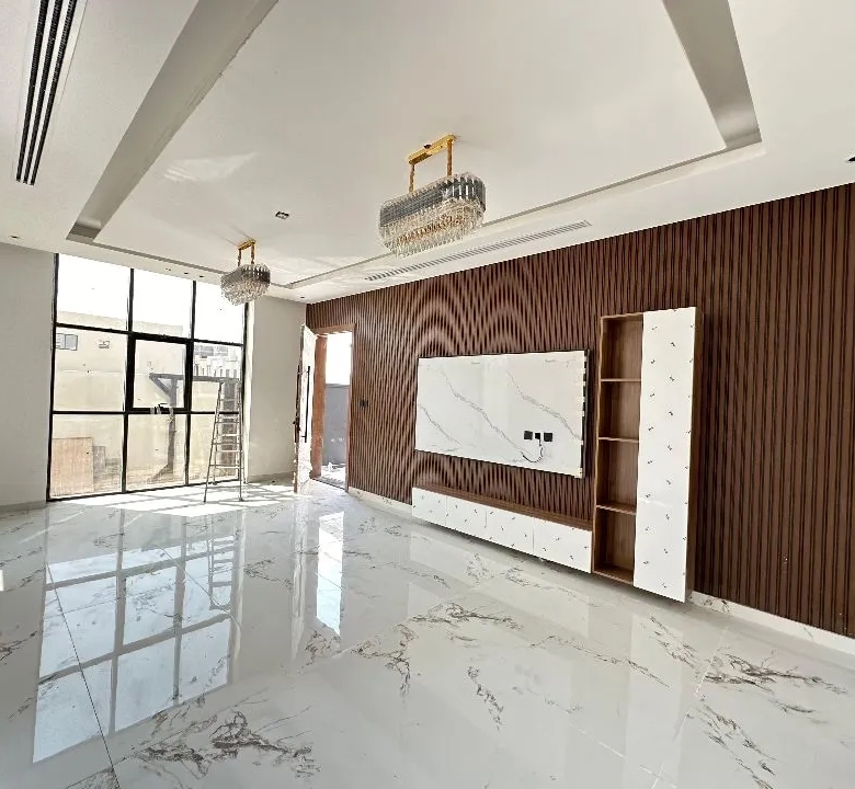 luxurious villa for rent image 6